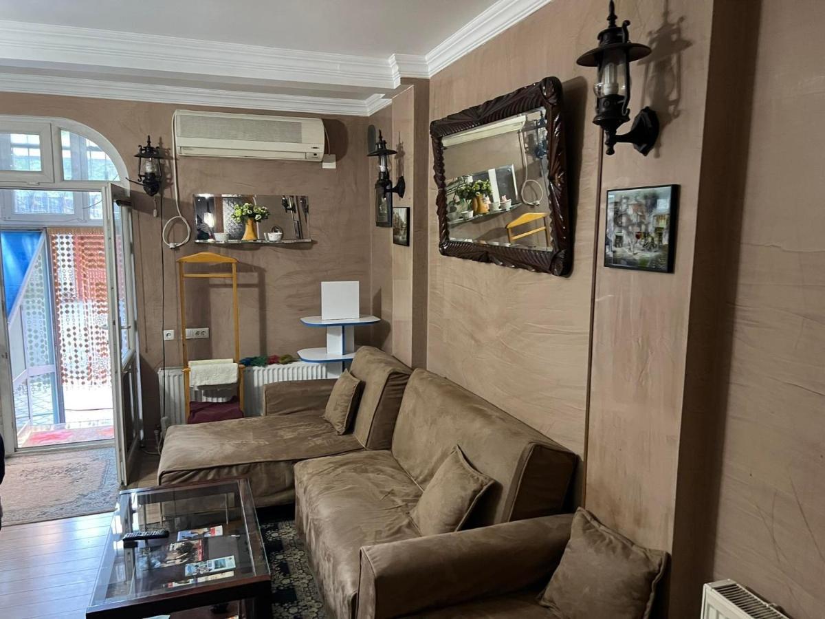3 Room Flat In Тбилиси Екстериор снимка