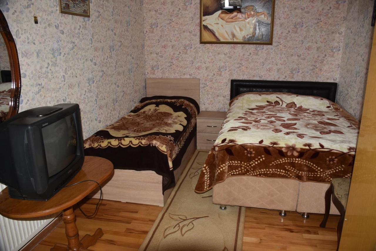 3 Room Flat In Тбилиси Екстериор снимка