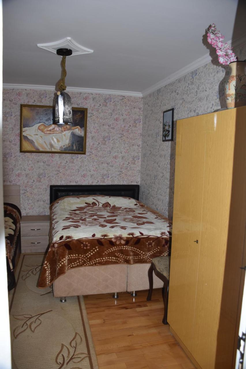 3 Room Flat In Тбилиси Екстериор снимка